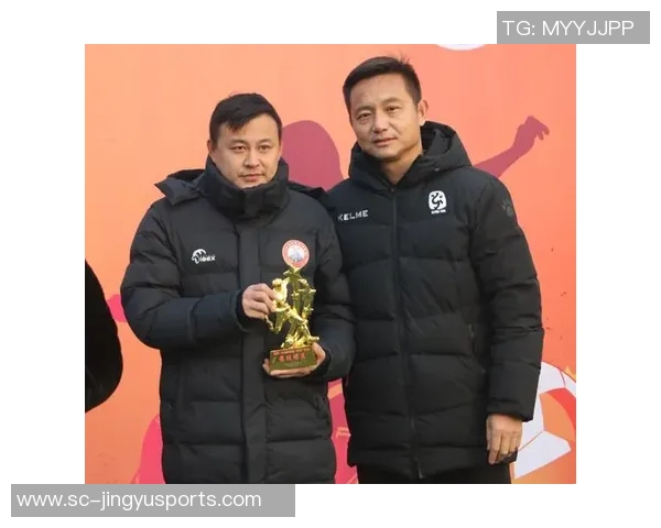 足球明星闪耀央视舞台分享成长故事与赛场背后的心路历程